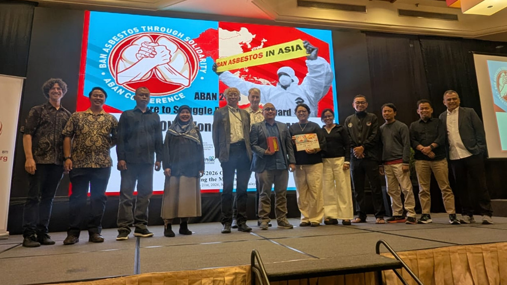 Untuk Para Korban Penyakit Akibat Asbes, Gerakan Ini Menolak Dibungkam